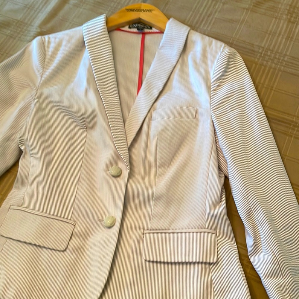Express blazer, tan striped, size 2, never worn, but no tags